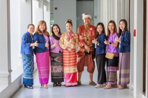 กองคลัง มช. เข้าร่วมกิจกรรมการประกวดชายงามหญิงงาม